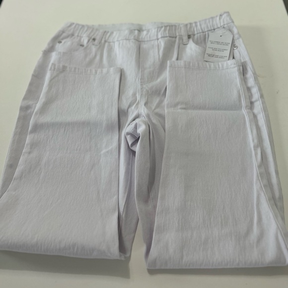 DG2 by Diane Gilman Denim - DG 2 Classic White Jeans